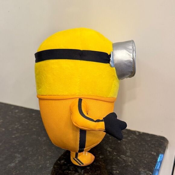 Minions Kung Fu Bob Plush The Rise of Gru 7" Yellow New-Illumination - Picture 5 of 6
